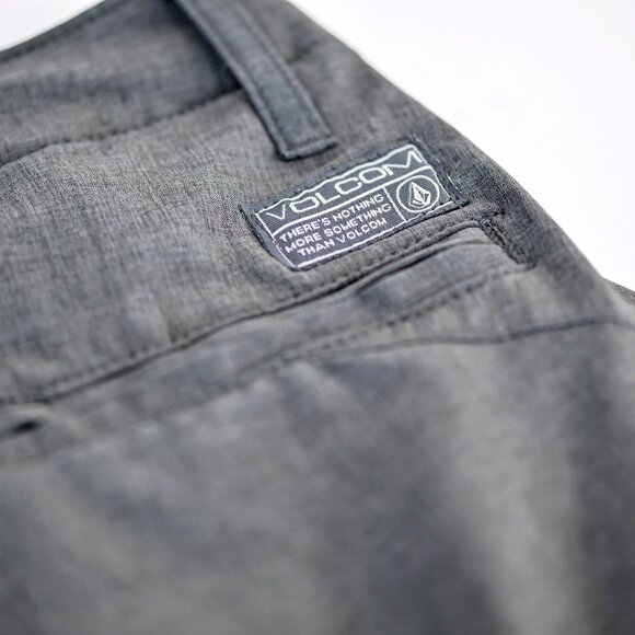 NWOT Volcom Surf and Turf 4-Way Stretch Men's Size 29 Shorts - Picture 5 of 5